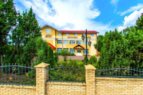 Shklo Motel